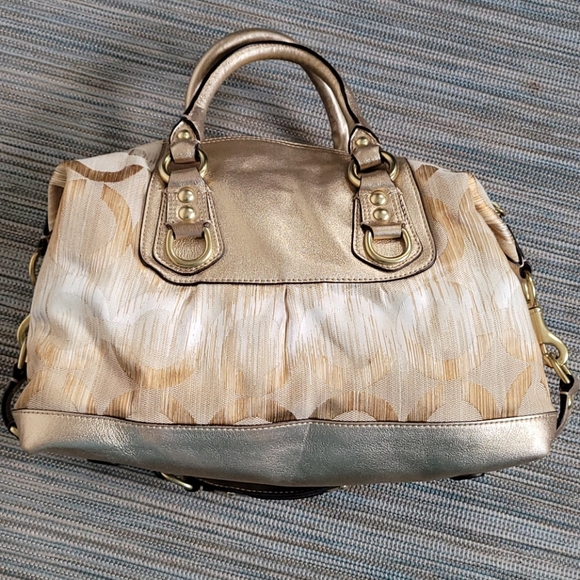 COACH Madison Sabrina convertible strap gold - Picture 2 of 9